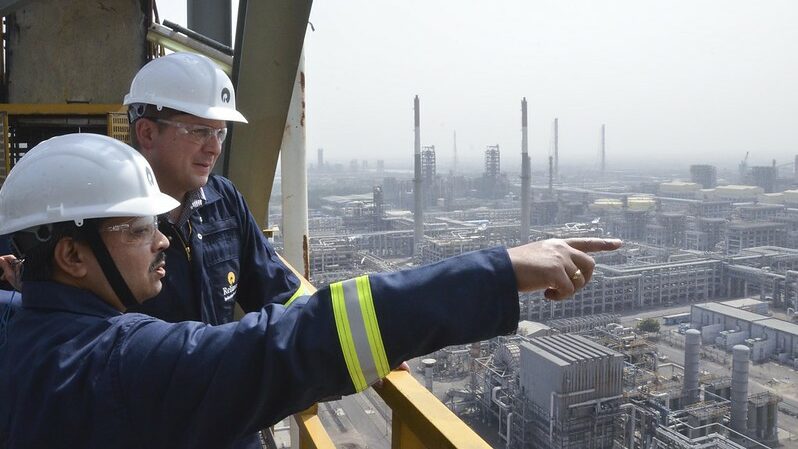 Oil refinery facility